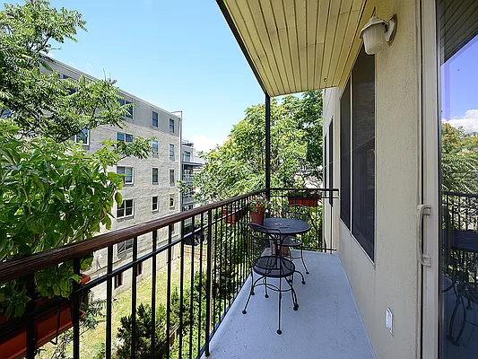 Sold by Hudson Place Realty | media 8