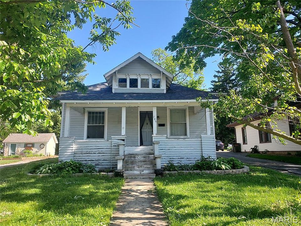 1st image of 705 E College Ave
