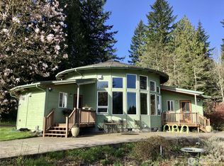 2807 E Smith Rd, Bellingham, WA 98226