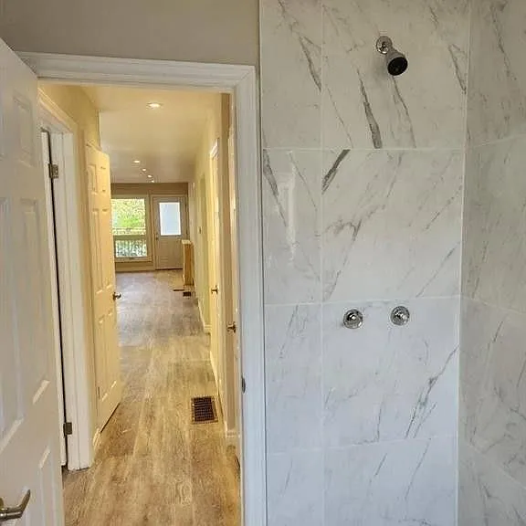 5749 Lakeshore Rd #1 — Photo 17