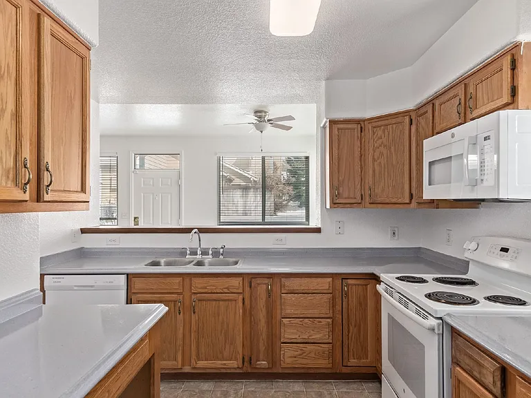 1080 S Walden Way #108 — Photo 13