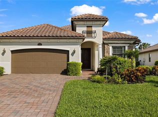 12517 Fenhurst Way, Naples, FL 34120