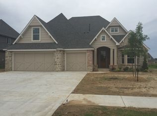 116 E 128th St S, Jenks, OK 74037