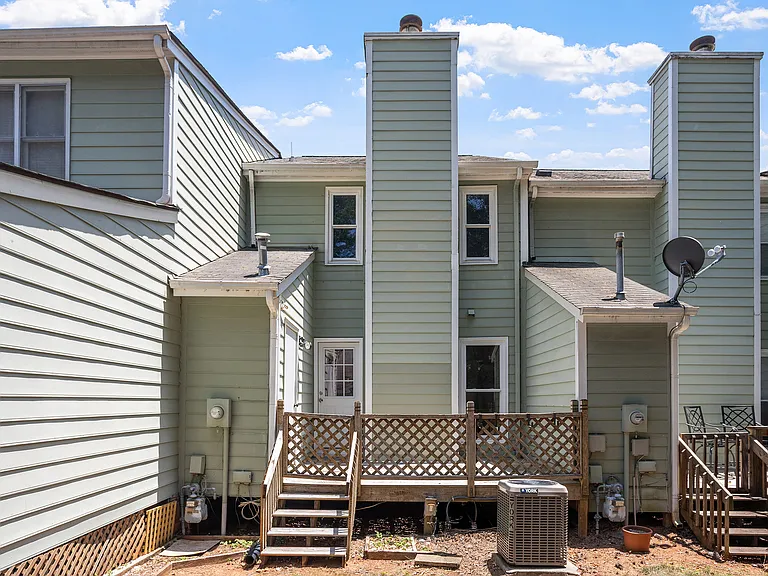 516 Caprice Ct — Photo 7