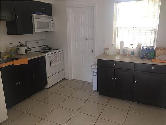 4th image of 2227 NW 34 St Duplex For Sale