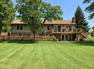 265 Indian Trl, Munith, MI 49259