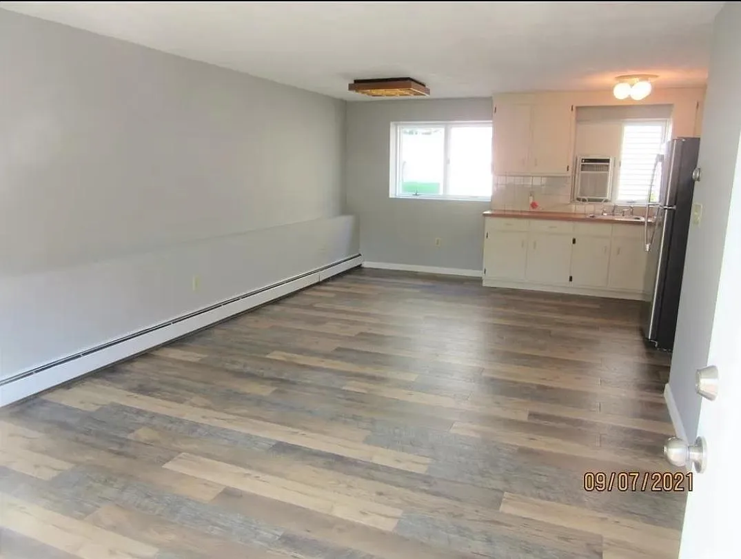 Building Photo - 16 Dedham St #2