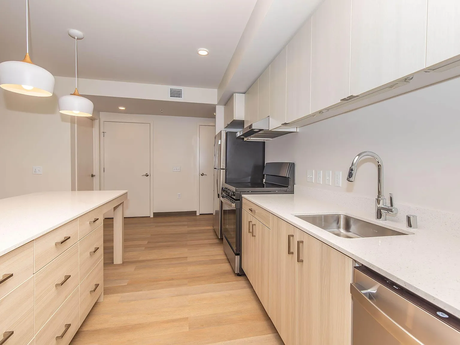 Beacon Pacific Village Apartments — Photo 2