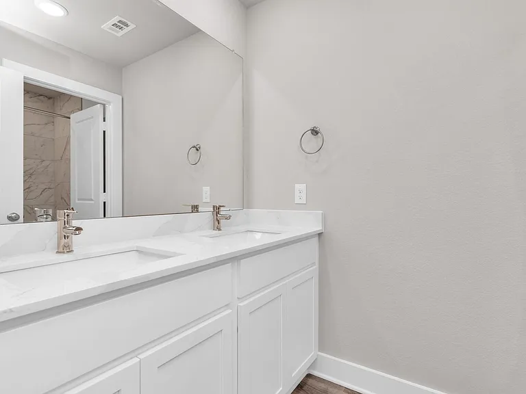 21003 Bay Village Dr #B — Photo 13