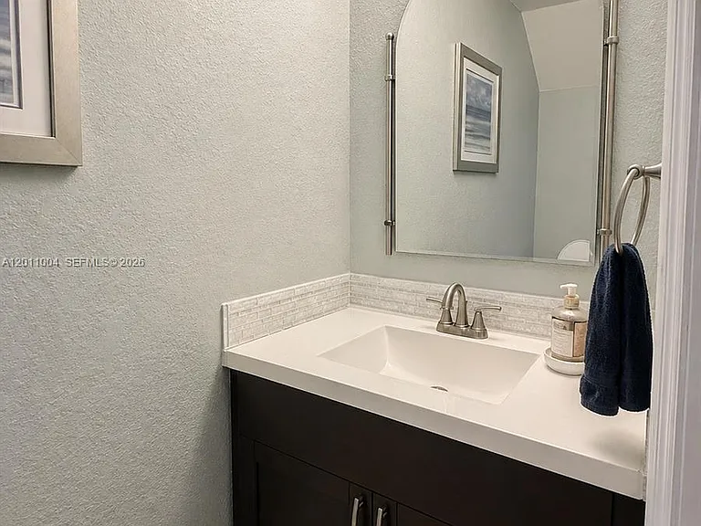 10290 SW 24th Ct — Photo 15