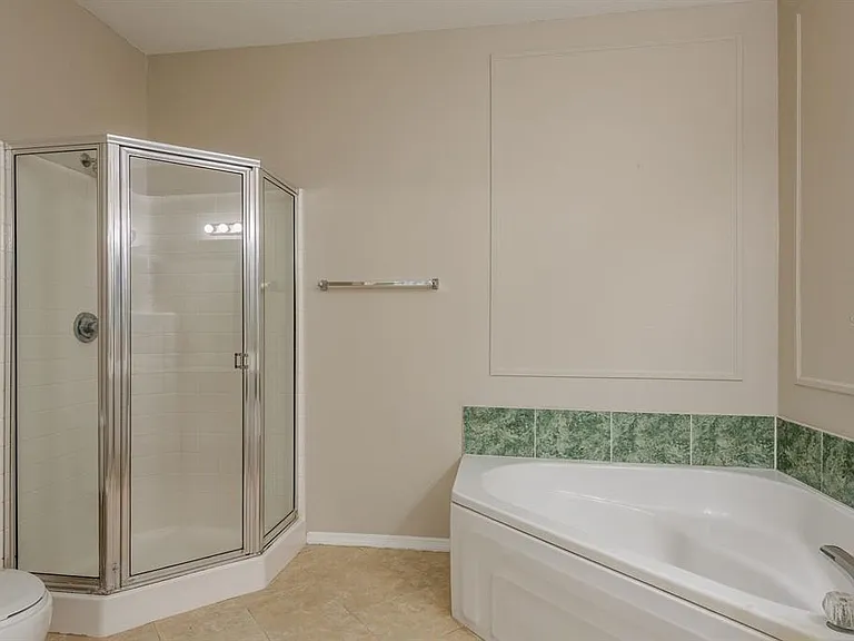 2730 Via Tivoli #320B — Photo 11