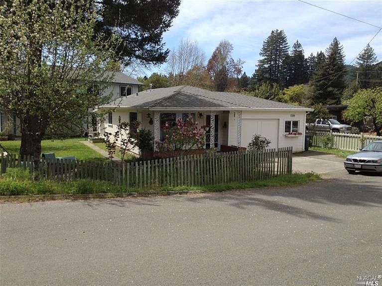 1st image of 16045 Armstrong Ct