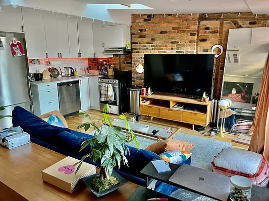 Rented by Terra Magia Inc | media 36