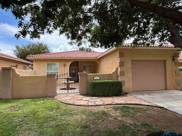 2305 Marlene Blvd, Clovis, NM 88101