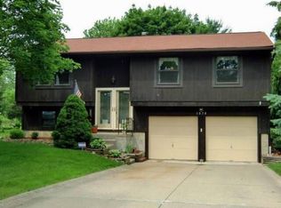 1030 Erin Dr, Kent, OH 44240