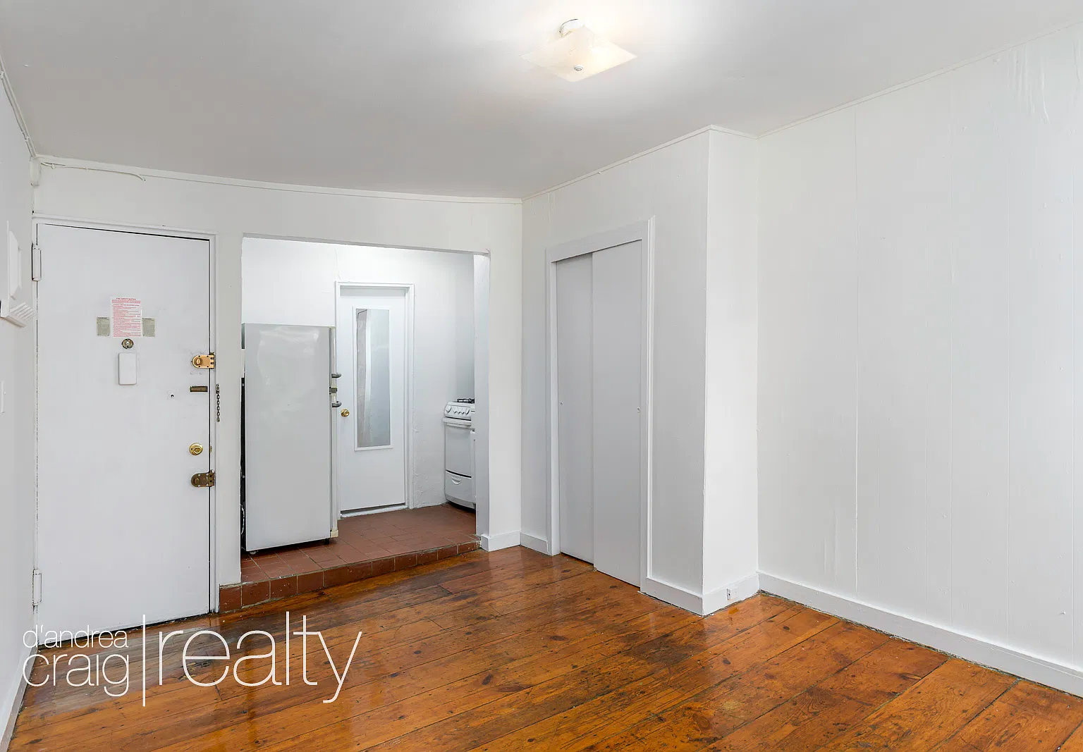 436 East 9th Street — Photo 2