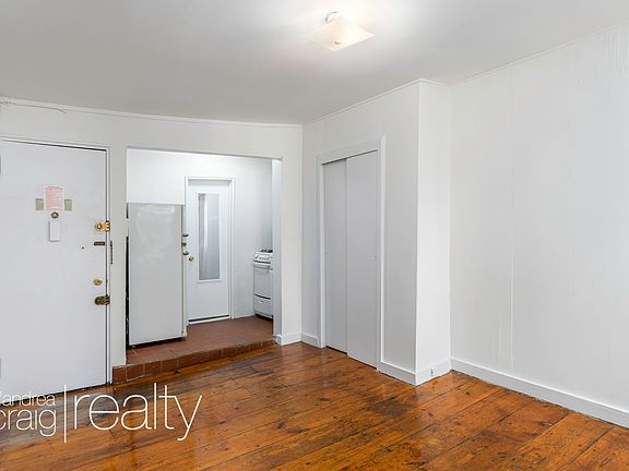 2nd image of 436 E 9th St APT 5A