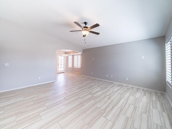 4th image of 14833 Tierra Crystal Ave