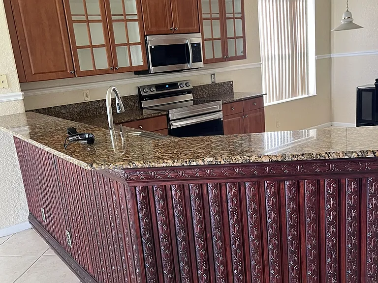 642 NW Stanford Ln — Photo 24