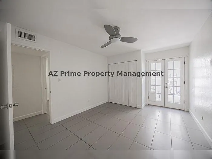 1808 N 32nd St #104 — Photo 14