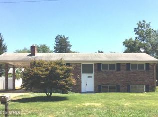 6712 Berkshire Dr, Temple Hills, MD 20748