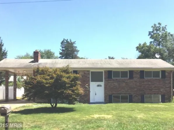 6712 Berkshire Dr, Temple Hills, MD 20748
