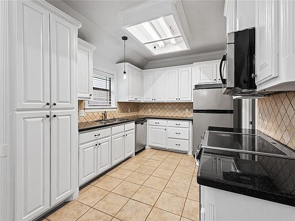 2nd image of 3807 Ransberg Ct