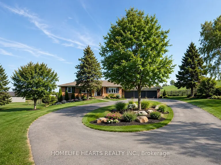 384 Zephyr Rd — Photo 3