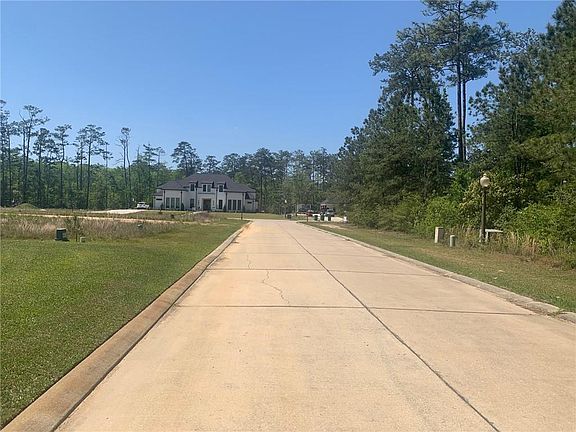 5th image of Pearl View Ct