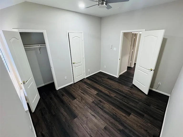 9530 Flying Eagle Ct — Photo 11