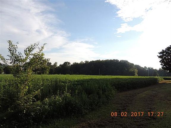 4th image of 243 Hawkins Ln