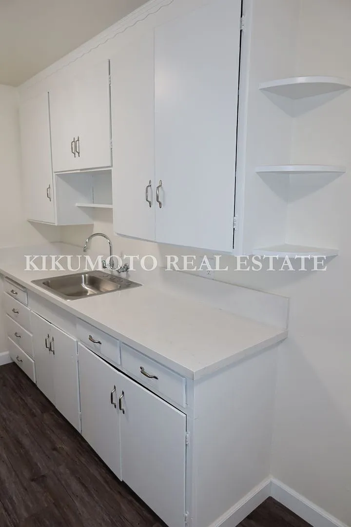3010 T Street — Photo 4