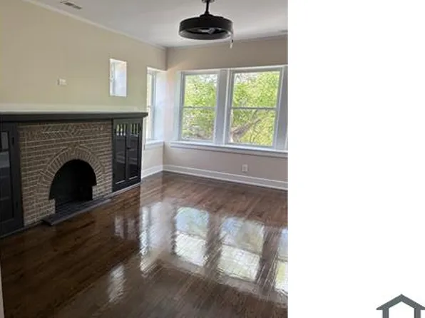 3523 W Carroll Ave #2, Chicago, IL 60624