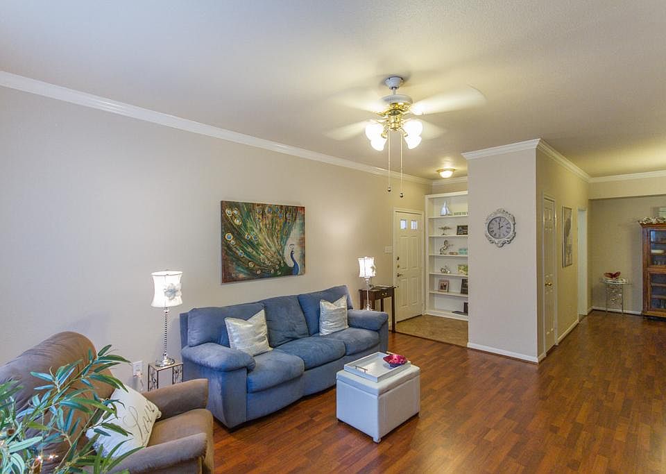 Updated 2/1 close to the Medical Center/Reliant Park