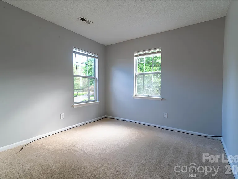 6138 Garamond Ct — Photo 18