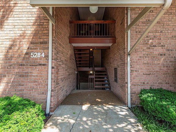 2nd image of 5284 Cricket Glen Ct APT C