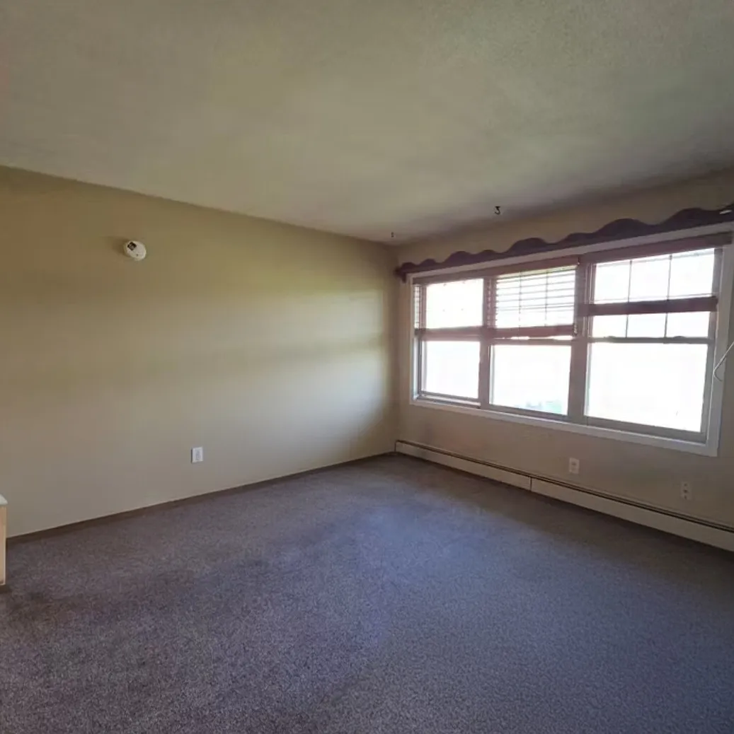 Ramsey Apartments — Photo 3