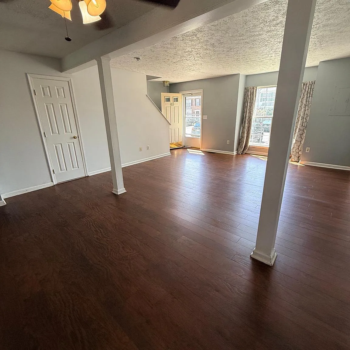 3 bed, 2.0 bath, 1214 sqft, $1,650 — Photo 4