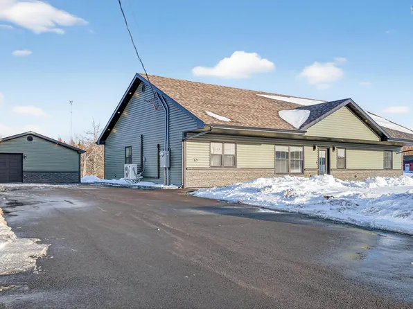 73 Michael St, Cape Breton, NS B1P 0J6