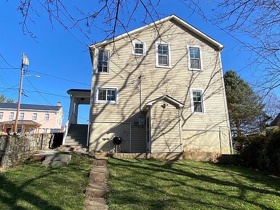 4th image of 521 W Washington St