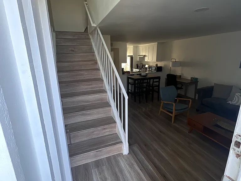 123 Oval Rd — Photo 10