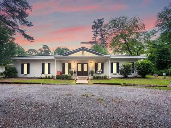 1950 Fm 315, Palestine, TX 75803