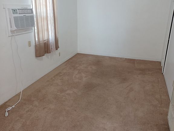 4th image of 8016 Grace Ave #C