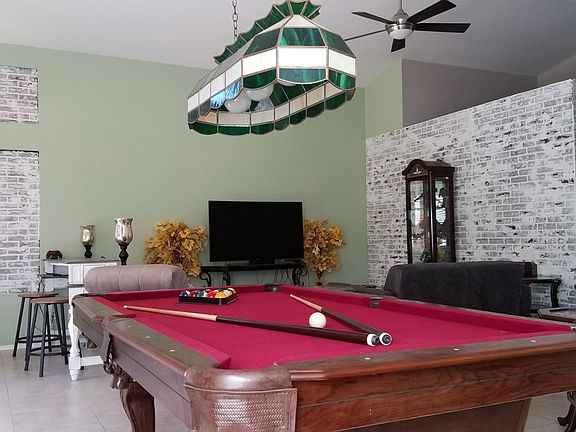 5th image of 10937 W Poinsettia Dr