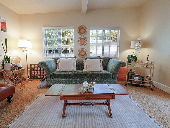 4th image of 2940 Kenmore Pl
