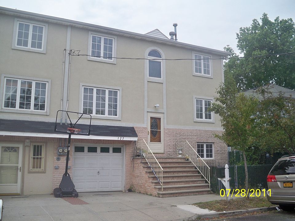 1st image of 127 Baden Pl
