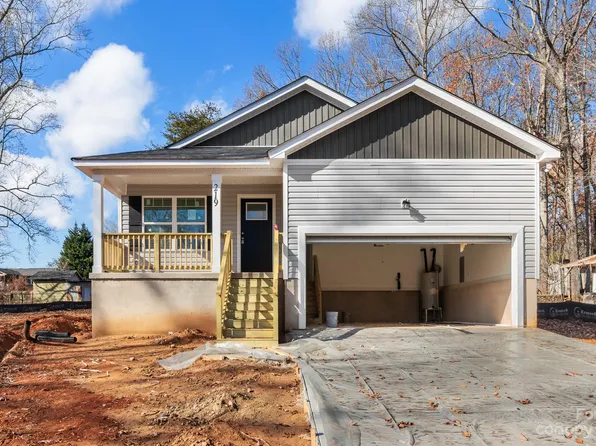 219 Sunray Dr, Lincolnton, NC 28092