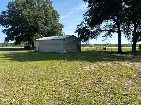 LOT Sixteen Airport Subdivision Rd, Hawkinsville, GA 31036