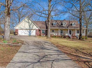 920 Chelsea Ln, Benton, AR 72019