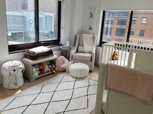 200 Rector Pl APT 3K, New York, NY 10280